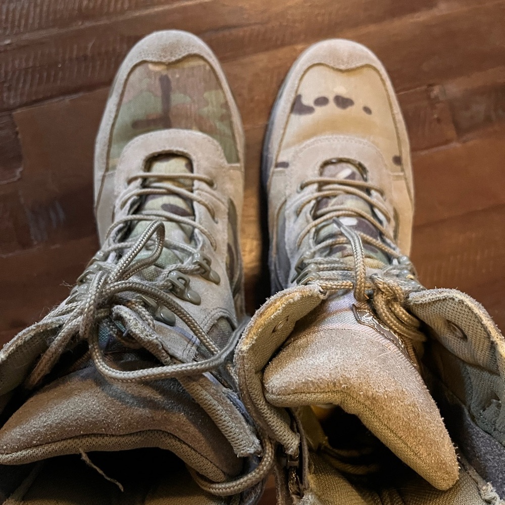 Viper Tactical Camouflage Boots Size 12 - Picture 6 of 9